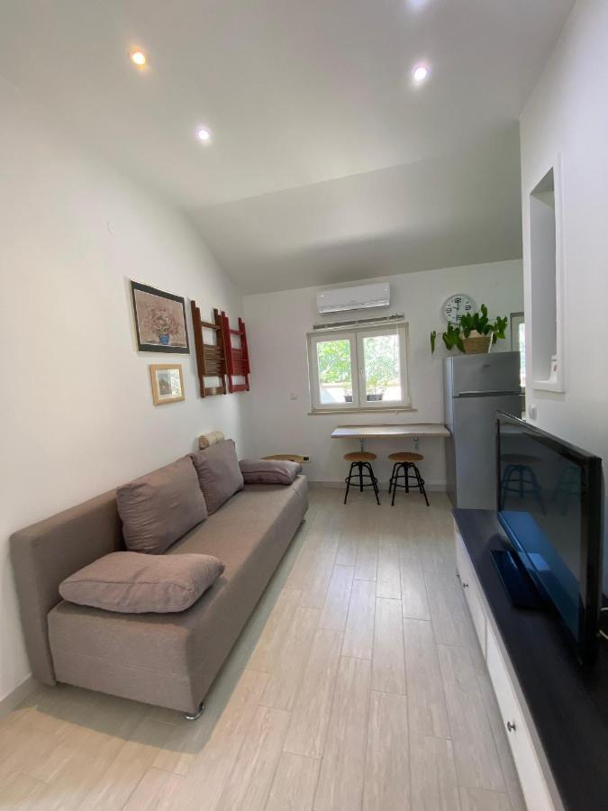 Apartman Cukar II Pula Appartement Buitenkant foto
